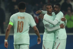 (VIDEO) Ma koji Embape i Dembele, Olise bacao magiju, Holanđani jedva sa Uzbekistanom!
